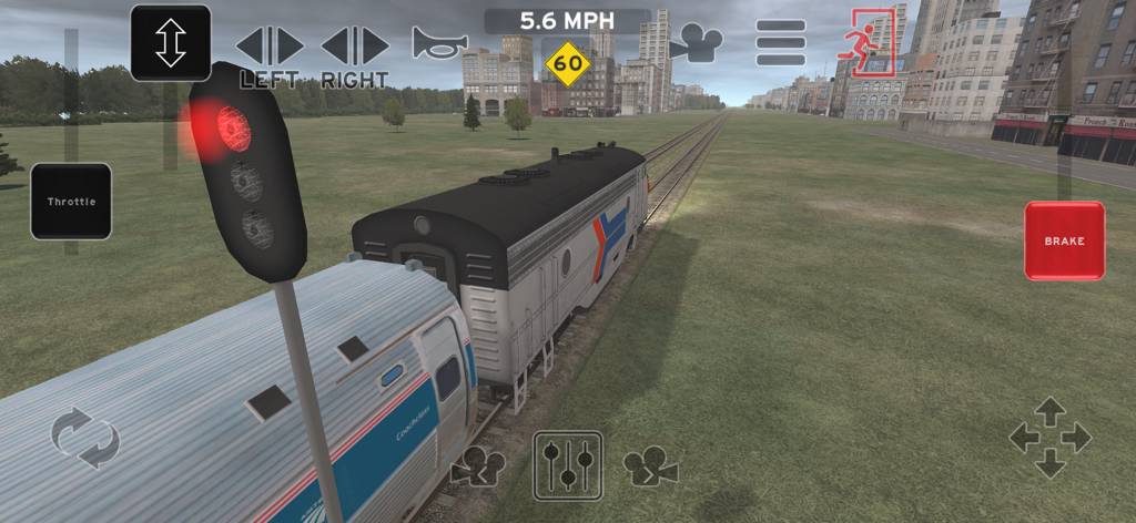 Train And Rail Yard Simulator - Lokomotive fährt durch einen Güterbahnhof mit Simulationssteuerung auf dem Bildschirm