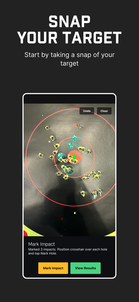 RangeDay - Ballistic x SubMOA - RangeDayアプリのインターフェイスに、デジタルインパクションマークと分析ツールを備えた射撃ターゲットが表示されています。