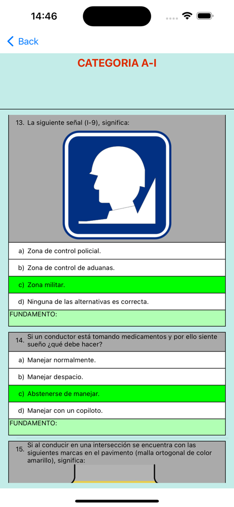 Captura de pantalla de la aplicación móvil mostrando preguntas y respuestas de práctica para la categoría A-I de la licencia de conducir peruana.