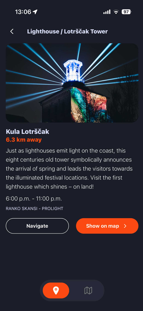 FoL Zagreb - Pantalla de la aplicación móvil mostrando la instalación de luces de la Torre Lotrscak con una foto y botones de navegación