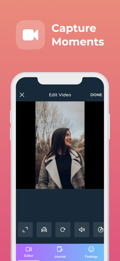 Private Video Dairy & Journal - Una pantalla de móvil que muestra la interfaz de edición de video de la aplicación Private Video Diary con una mujer joven en el encuadre y herramientas de edición
