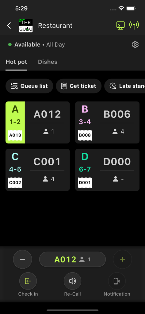 THE GULU Shop - Dashboard of THE GULU Shop app for restaurant queue management displaying active ticket numbers and table seating categories.