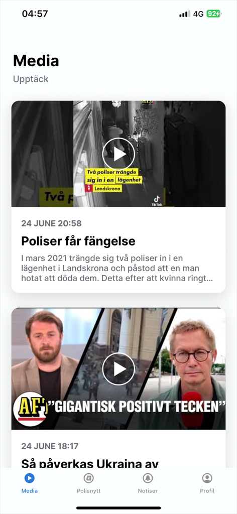 Feed di notizie multimediali nell'app Alerto che mostra report video e articoli relativi alla criminalità.