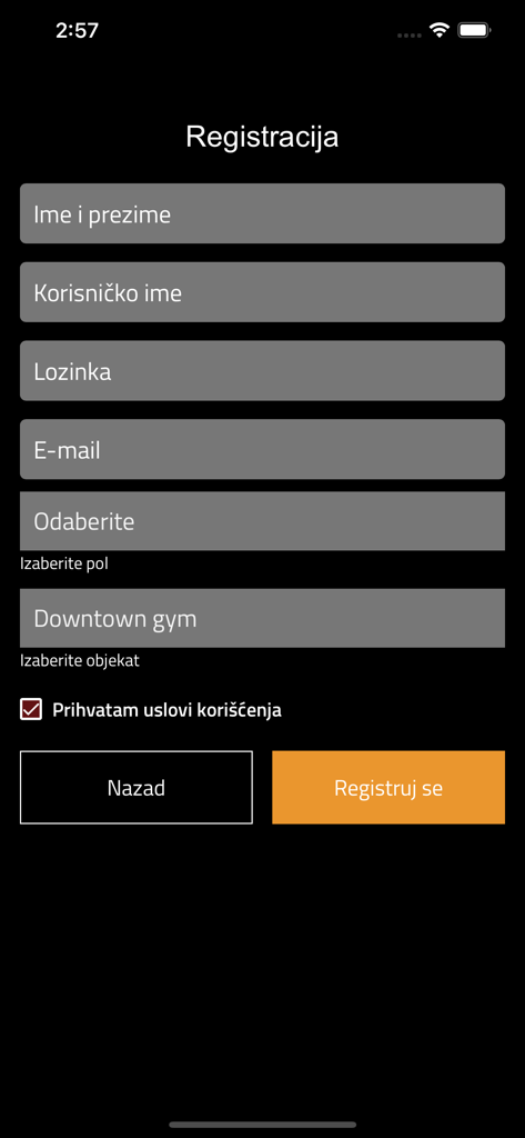 Pantalla de registro de usuario para la app del Gimnasio Downtown mostrando campos del formulario de inscripción