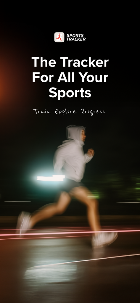 Sports Tracker: Run Bike Hike - Eine Person läuft nachts mit dem Sports Tracker App-Slogan The Tracker For All Your Sports