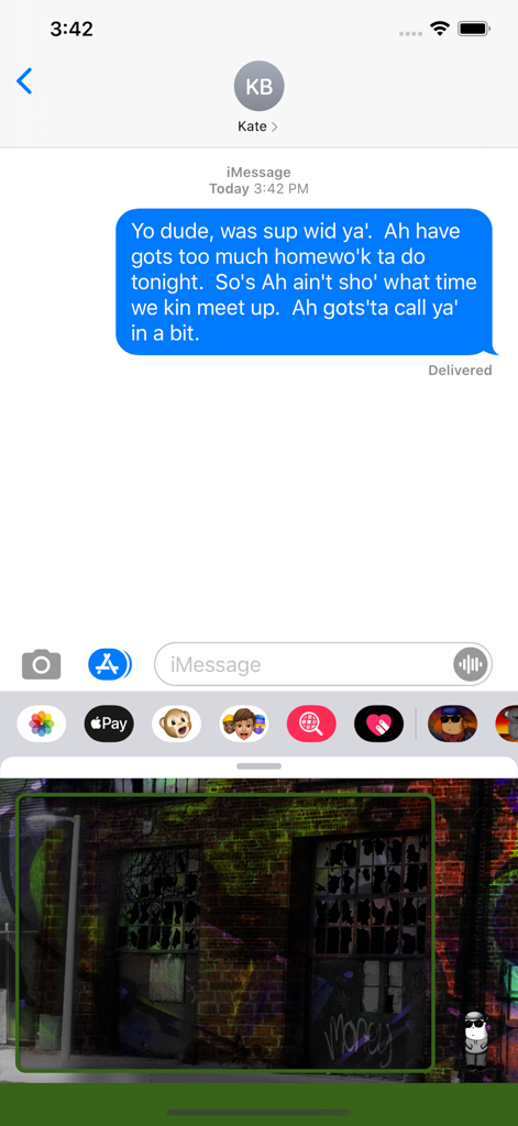 Speakin Gangsta - Speakin Gangsta app translating a text message into slang within the iMessage interface