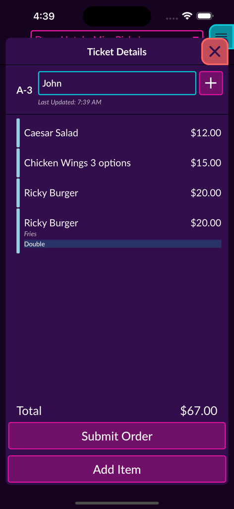 Beachy F&B - Captura de tela da interface de detalhes do ticket do aplicativo Beachy F&B mostrando o pedido de comida de um hóspede do resort e o custo total