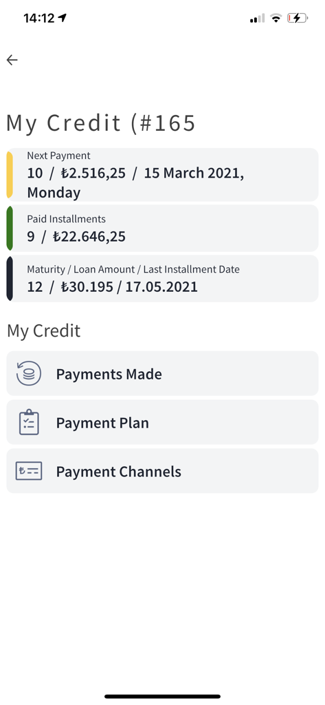 Dacia PORT app screen displaying car loan credit details including next payment and paid installments
