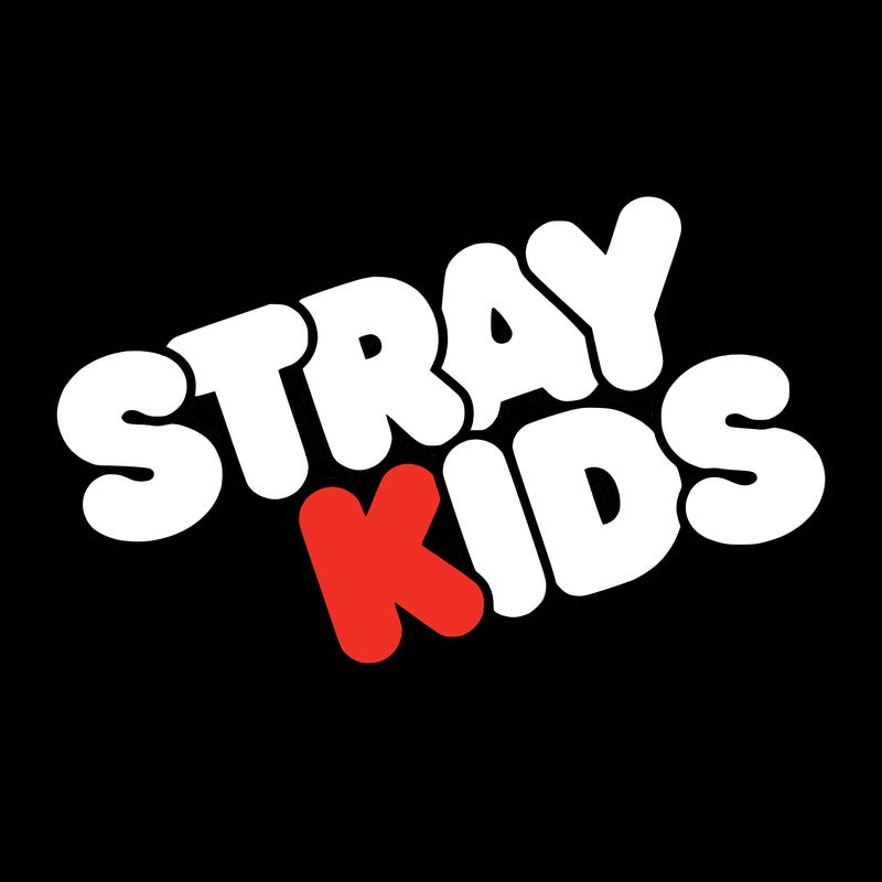 bubble letters saying stray kids