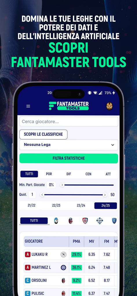 FantaMaster app interface showing player statistics and AI data analysis tools for fantasy soccer.