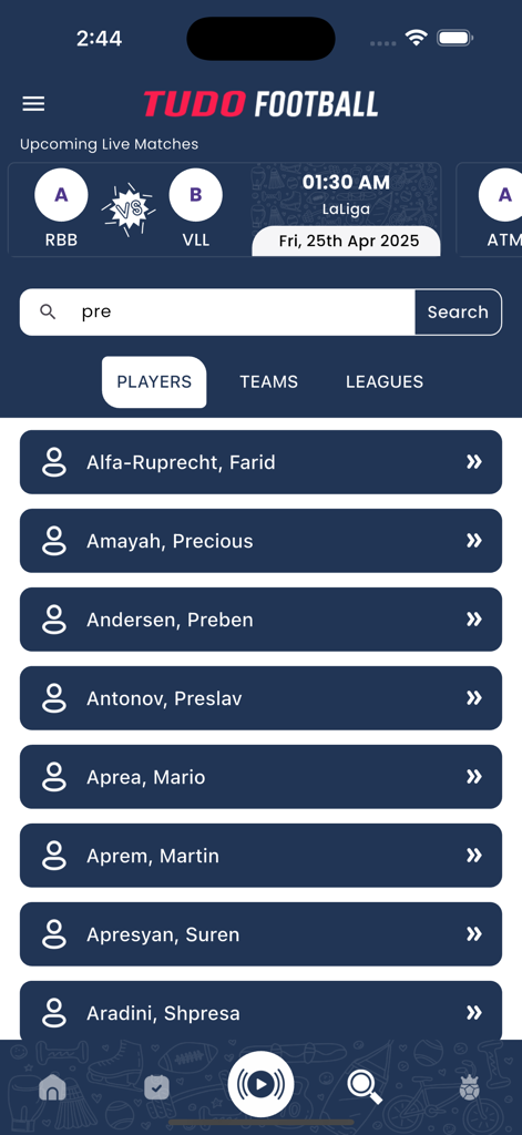 Search screen in the Tudo Football app displaying a list of soccer players from a search query.