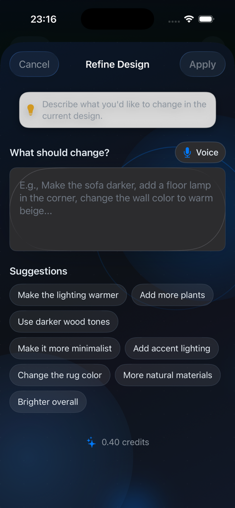 Room Lift - Bildschirm 'Design verfeinern' in der Room Lift App zum Anpassen von KI-generierten Raumtransformationen mithilfe von Text- und Sprachbefehlen.