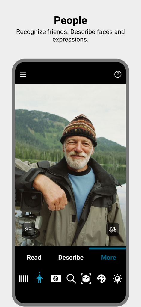 Seeing AI - Interface do aplicativo Seeing AI mostrando o recurso Pessoas identificando um homem de barba em uma paisagem natural