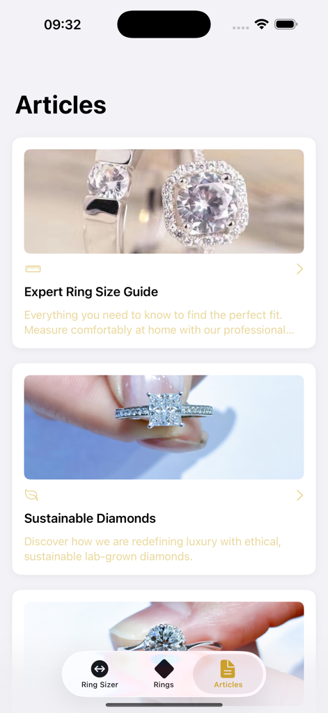 AuraLume Ring Sizer - Sezione articoli dell'app AuraLume che mostra guide sulla misurazione di gioielli e sull'educazione ai diamanti.