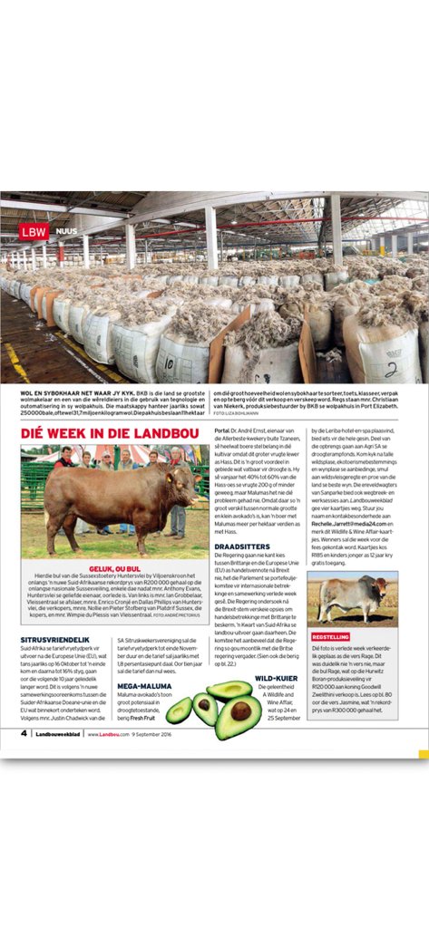 A page from the Landbouweekblad SA digital magazine showing a wool warehouse and agricultural industry news