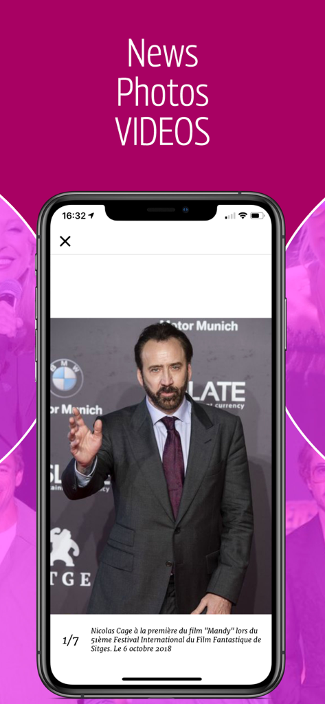 Closer – Actu et exclus People - Un teléfono inteligente que muestra una foto de celebridad de Nicolas Cage en la aplicación Closer con las palabras News Photos VIDEOS al fondo.