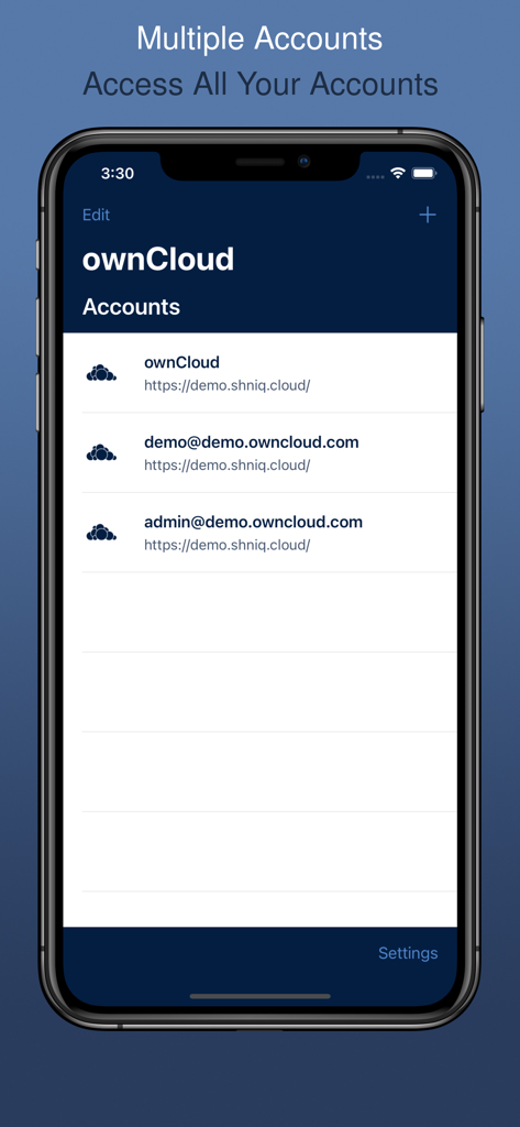 Interfaz de la aplicación móvil ownCloud mostrando múltiples cuentas de servidor gestionadas en un iPhone.