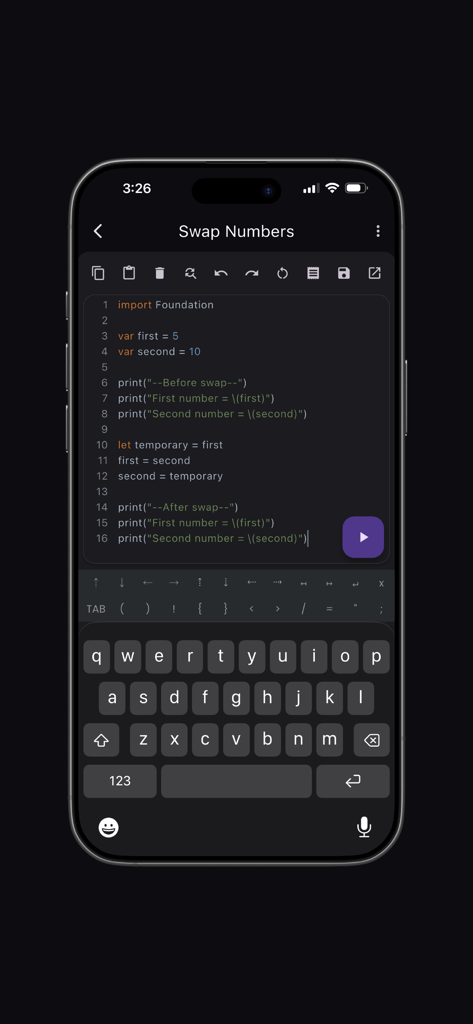 SwiftCore ‎Compiler(Pro) - Interfaz de la aplicación SwiftCore Compiler Pro que muestra un editor de código Swift con resaltado de sintaxis y un teclado móvil especializado para codificar.