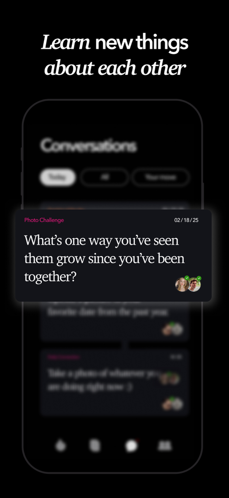 Candle: Couples & Relationship - Tela do smartphone mostrando o aplicativo Candle com um prompt de conversa de relacionamento.