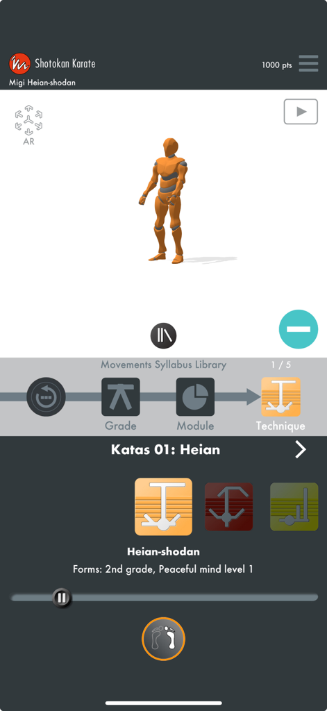 Movements Karate - Movements Karate app interface showing a 3D avatar for practicing the Heian Shodan kata