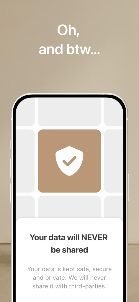 Harmony: Cycle Syncing, Period - Uno schermo dello smartphone dall'app Harmony che mostra una garanzia di privacy dei dati con un'icona a forma di scudo e un segno di spunta.