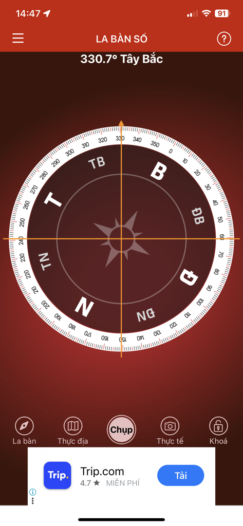 La ban Phong thuy - Laban - Digital Feng Shui compass interface showing directional readings in Vietnamese