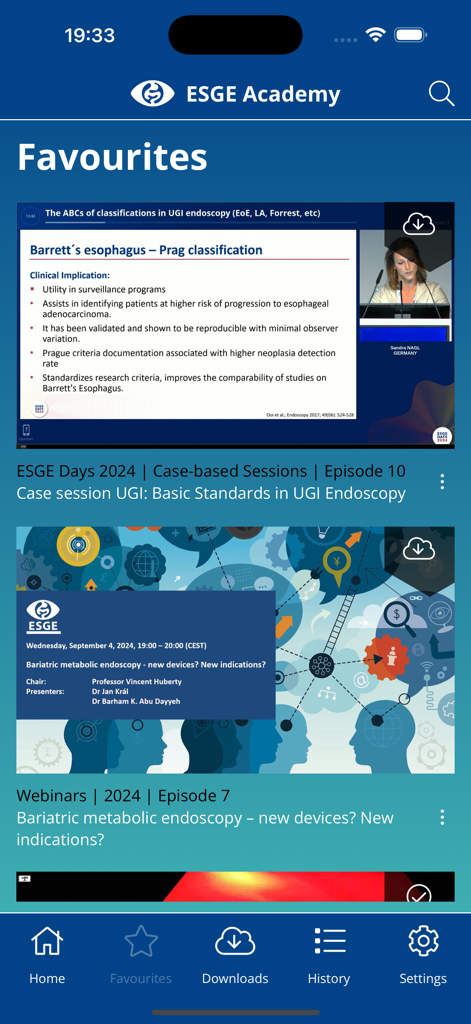 ESGE Academy - Interface do aplicativo ESGE Academy mostrando vídeos educacionais de endoscopia e webinars marcados