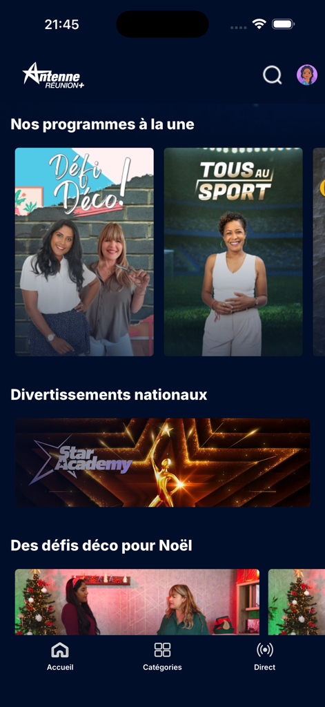 L'écran d'accueil de l'application Antenne Reunion Plus affiche les programmes TV en vedette