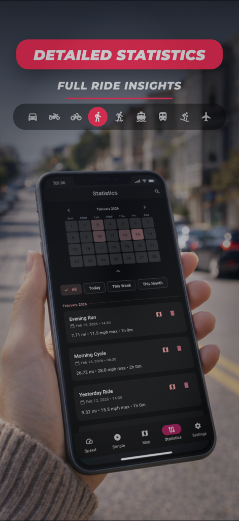A tela de um smartphone exibindo estatísticas detalhadas de viagem GPS e histórico de atividades, incluindo corridas e passeios de bicicleta