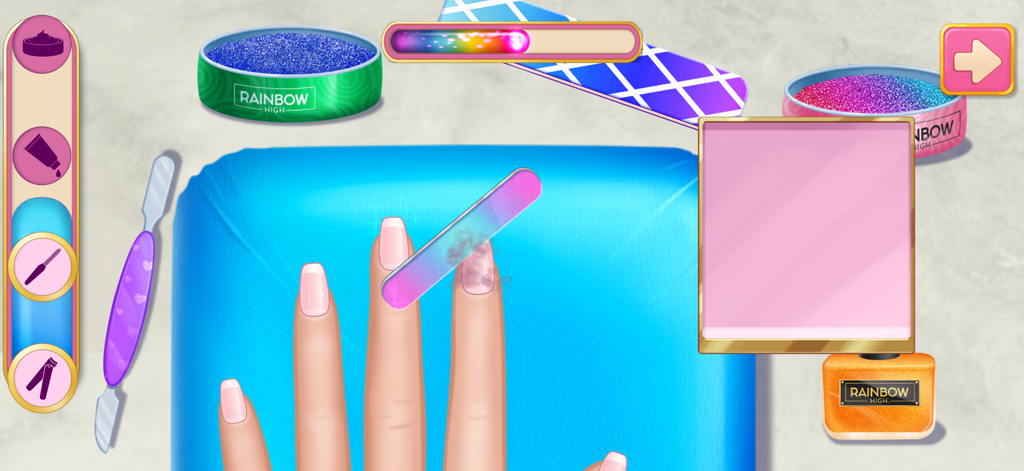Uma sessão de manicure digital no aplicativo Rainbow High Beauty Salon mostrando uma unha sendo lixada e potes de glitter coloridos.