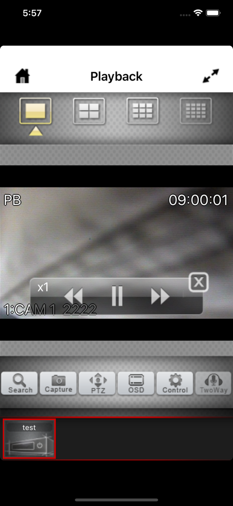 Mobile CMS Proリモートビデオ再生画面。カメラコントロールが表示されます。