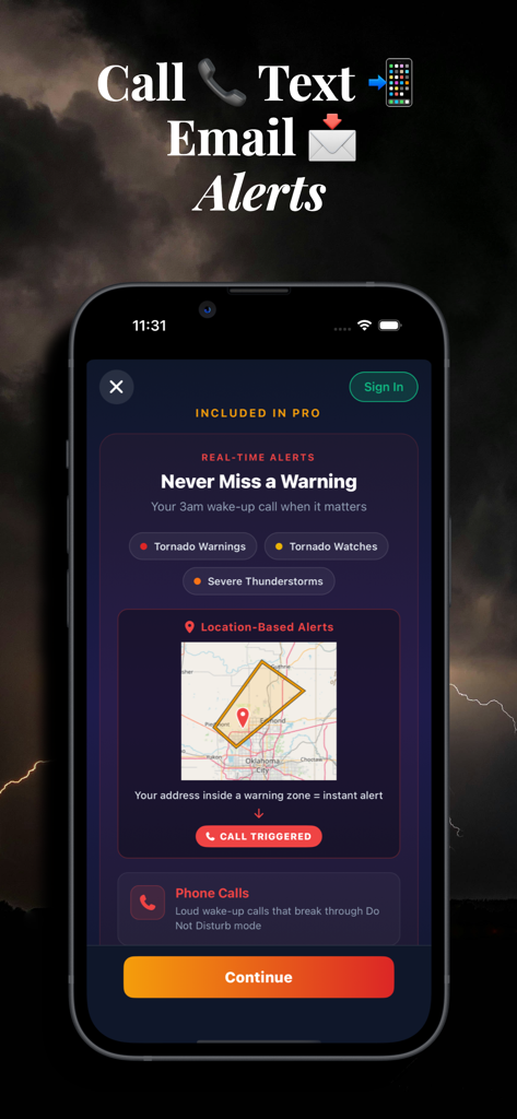 Tornado Tracker by TornadoPath - Smartphone mostrando la aplicación Tornado Tracker con alertas profesionales en tiempo real para advertencias de tornado por llamada telefónica y mensaje de texto
