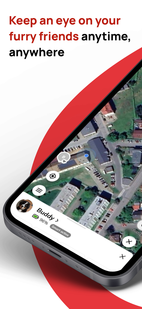 Pet_tracker - Interfaz de la aplicación móvil que muestra la ubicación GPS en tiempo real de un perro llamado Buddy en una vista de mapa satelital.