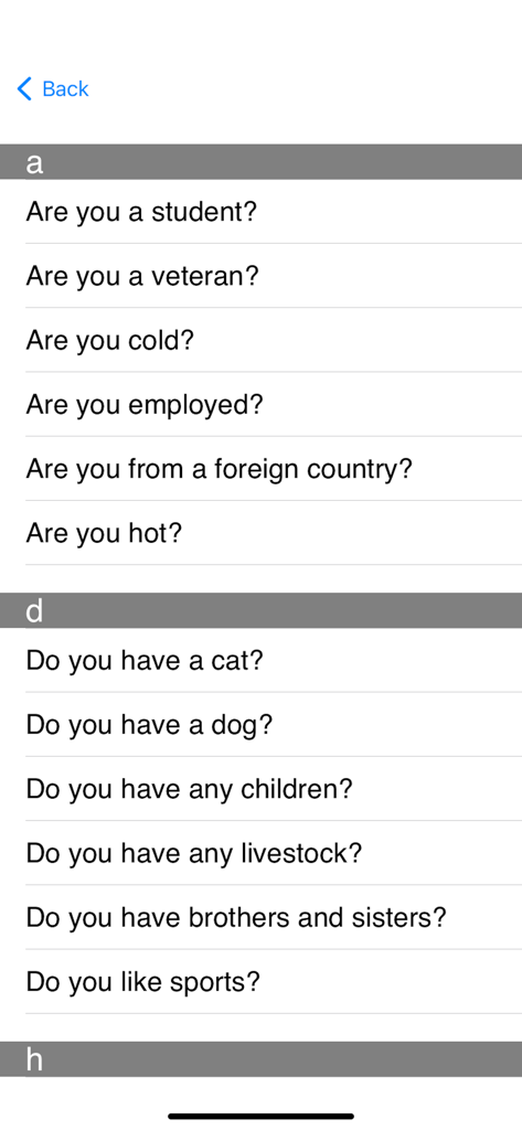 Captura de pantalla de la lista de frases en inglés de la aplicación Speak Navajo Language Volume 4 mostrando preguntas comunes categorizadas por letra