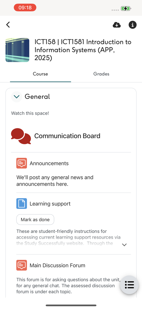myMurdoch LMS - The myMurdoch LMS app interface displaying course announcements and learning support for an Information Systems unit.