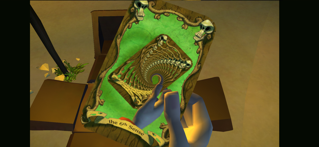 Vista en primera persona de un personaje sosteniendo una carta mística del tarot llamada el sexto sentido en Tales of Monkey Island