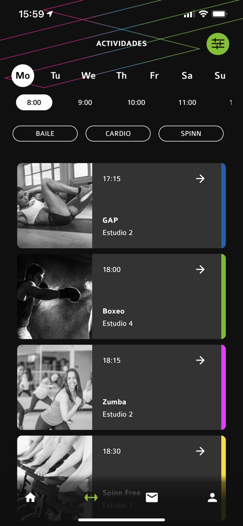 Dreamfit-Mobil-App-Bildschirm mit Kursplänen für Boxen, Zumba und Spinning-Kurse