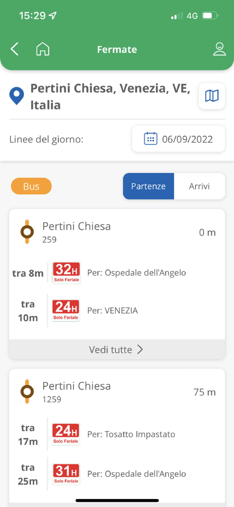 AVM Venezia Official App - ヴェネツィアのペルティーニ・キエーザ停留所におけるバスの出発時刻と路線を表示するAVM Veneziaアプリの画面