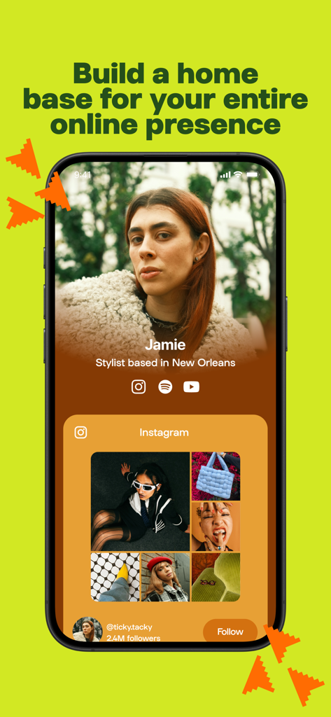 Interface de l'application mobile Linktree montrant un profil de créateur personnalisé pour un styliste avec des liens de médias sociaux et une intégration de flux Instagram