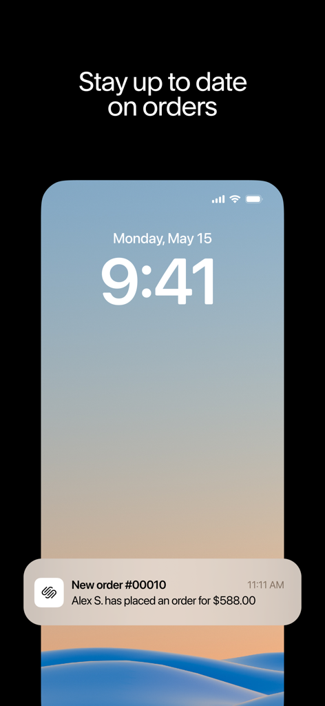 Squarespace: Run your business - Écran de verrouillage d'un smartphone affichant une notification en temps réel pour une nouvelle commande sur l'application Squarespace