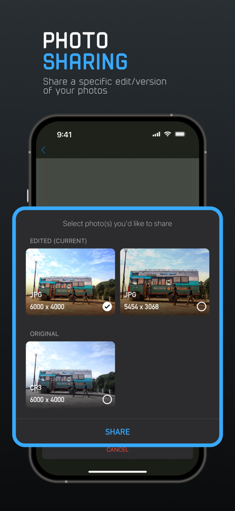 Interfaccia dell'app ProCam che mostra le opzioni per condividere versioni originali o modificate di una foto in diversi formati come RAW e JPG.