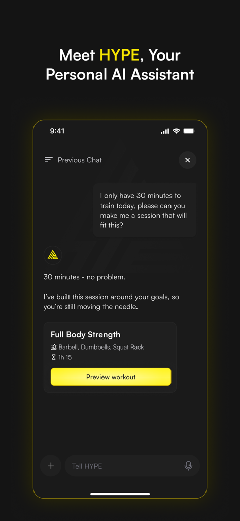 ROXFIT App-Oberfläche, die den HYPE KI-Assistenten zeigt, der ein benutzerdefiniertes Workout basierend auf Benutzereingaben generiert.