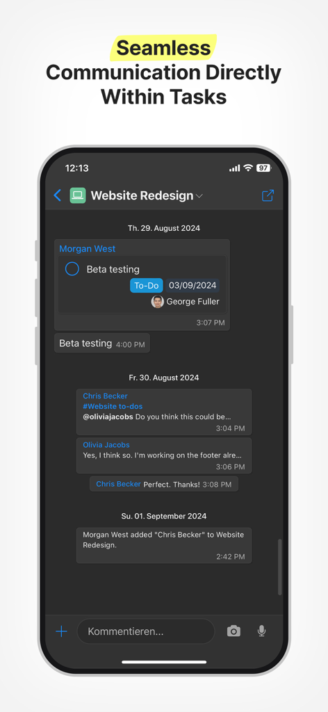 Interface móvel do Zenkit exibindo chat em equipe e log de atividades dentro de um projeto de tarefa.