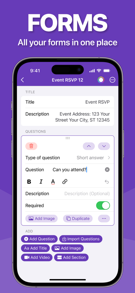 Ein mobiles Smartphone, das die Benutzeroberfläche der Forms-App zur Bearbeitung einer Umfrage zur Veranstaltungsanmeldung mit verschiedenen Fragen- und Formatierungsoptionen anzeigt