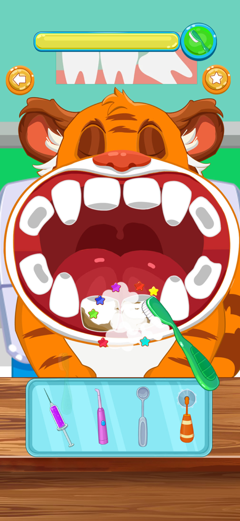 Animal Doctor - Um tigre de desenho animado tendo seus dentes escovados na interface do jogo móvel Animal Doctor.