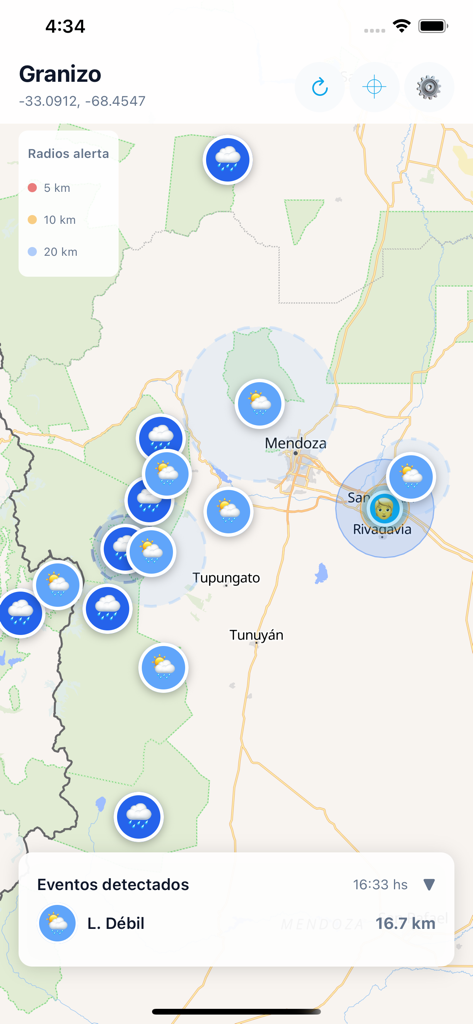 Granizo - Interface of the Granizo app showing a weather radar map with hail storm alerts and location tracking.