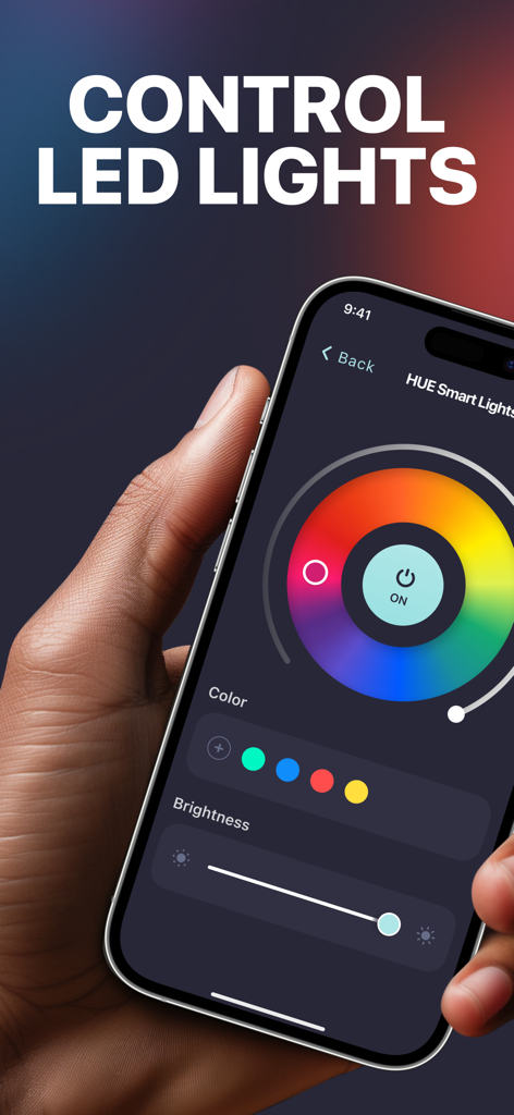 LED Light Controller Universal - Uma pessoa segurando um smartphone mostrando a interface do aplicativo Controlador de Luzes LED com uma roda de cores e controle deslizante de brilho