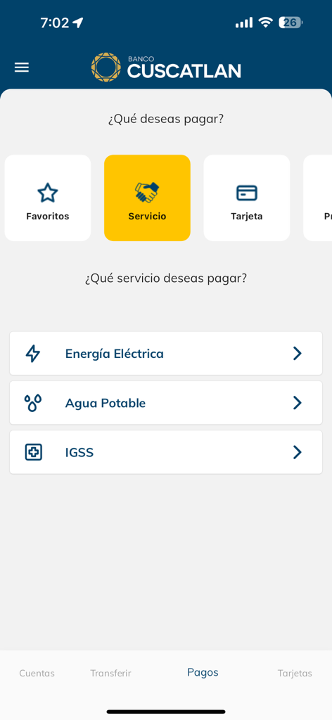 App CUSCATLAN GT 1.0 - Mobile interface of the Banco Cuscatlan app showing payment options for electricity and water services