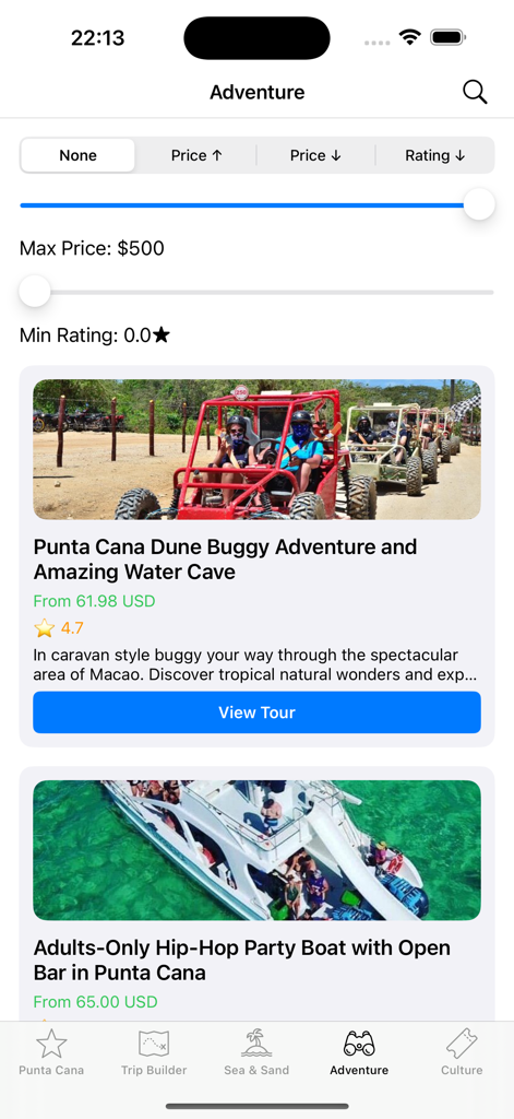 Interfaccia dell'app mobile che mostra elenchi di tour d'avventura a Punta Cana, inclusi dune buggy e barche da festa