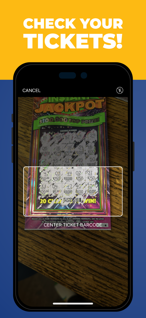 Un smartphone scannant un ticket de loterie à gratter à l'aide de la fonction de scan de l'application officielle Texas Lottery.